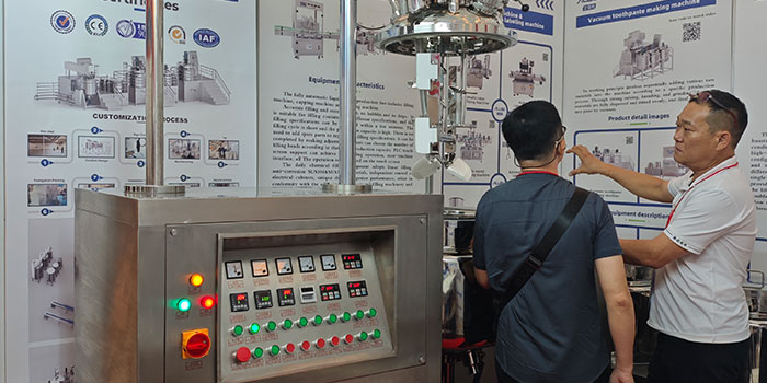 Ailusi Machinery In Jakarta Beauty Exhibition