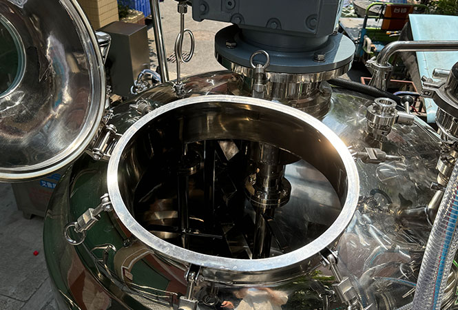 Fixed Vacuum Emulsifying Mixer