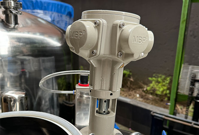 Moveable Pneumatic Mixing Tank