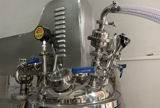 Hydraulic Lifting Vacuum Emulsifying Mixer