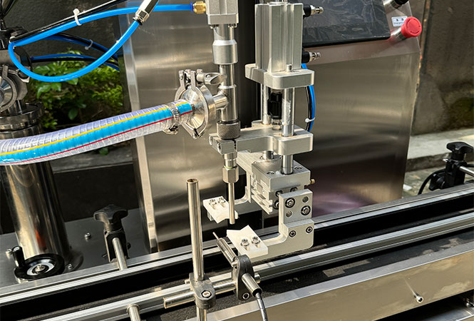 Fully Automatic Piston Filling Machine